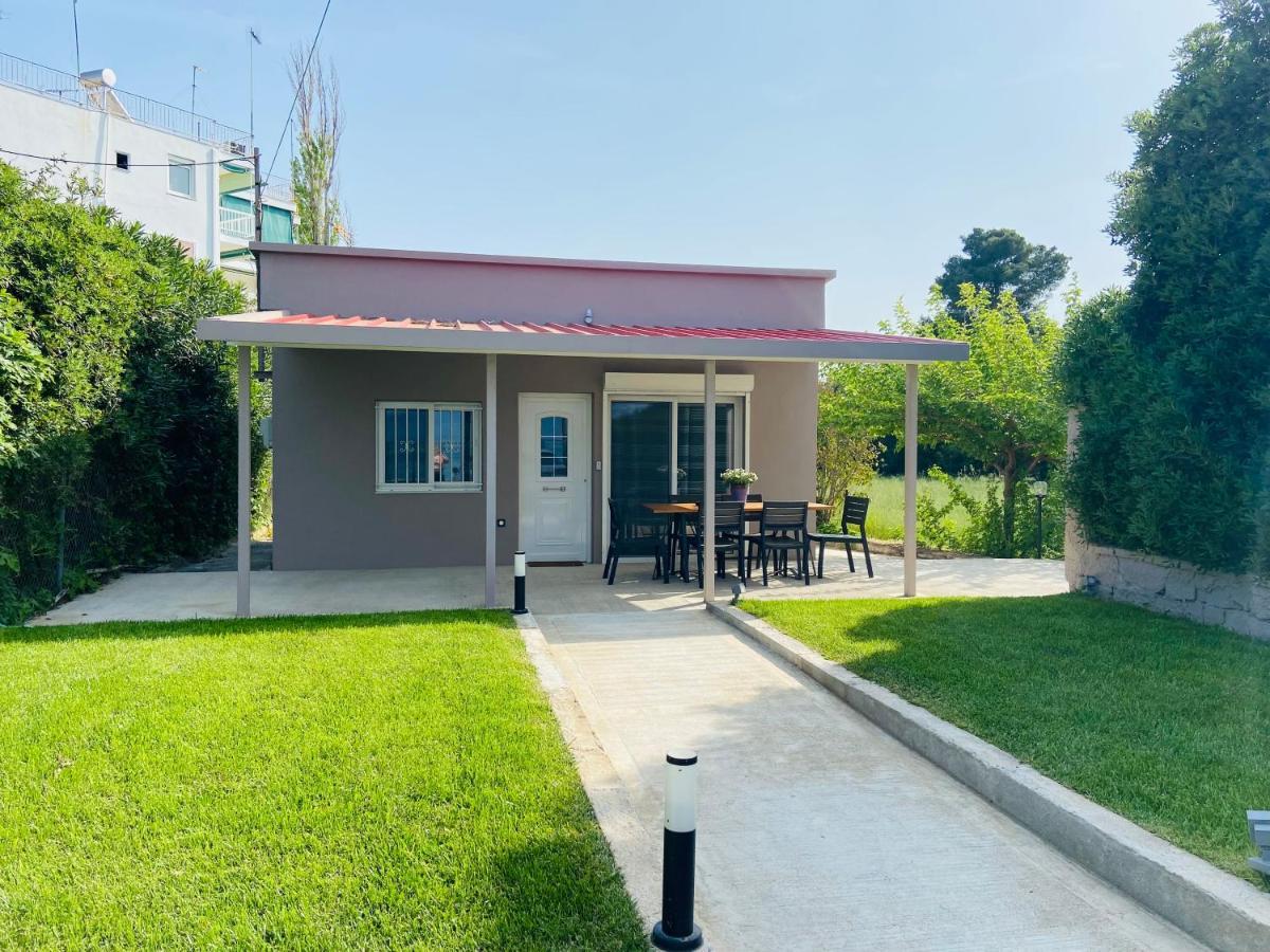 M & F House Vila Oropos Exterior foto